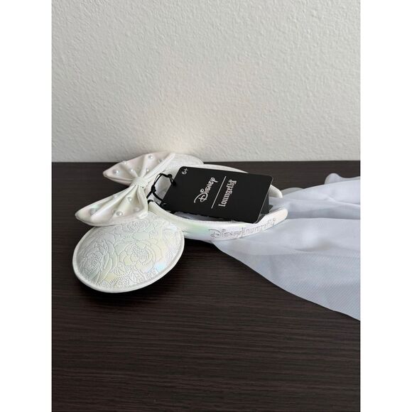 Loungefly Disney Minnie Mouse Wedding Veil Ears Headband